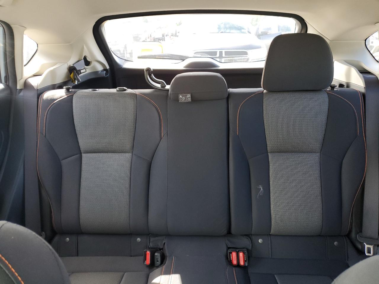 SUBARU CROSSTREK 2018 JF2GTABC8JH299566 Photo 10