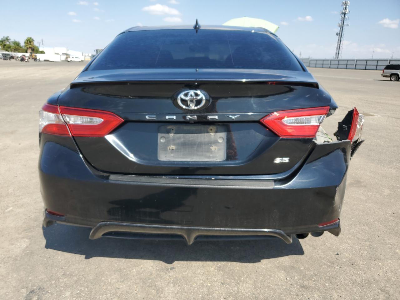 2020 Toyota Camry Se VIN: 4T1M11AKXLU319015 Lot: 81833805