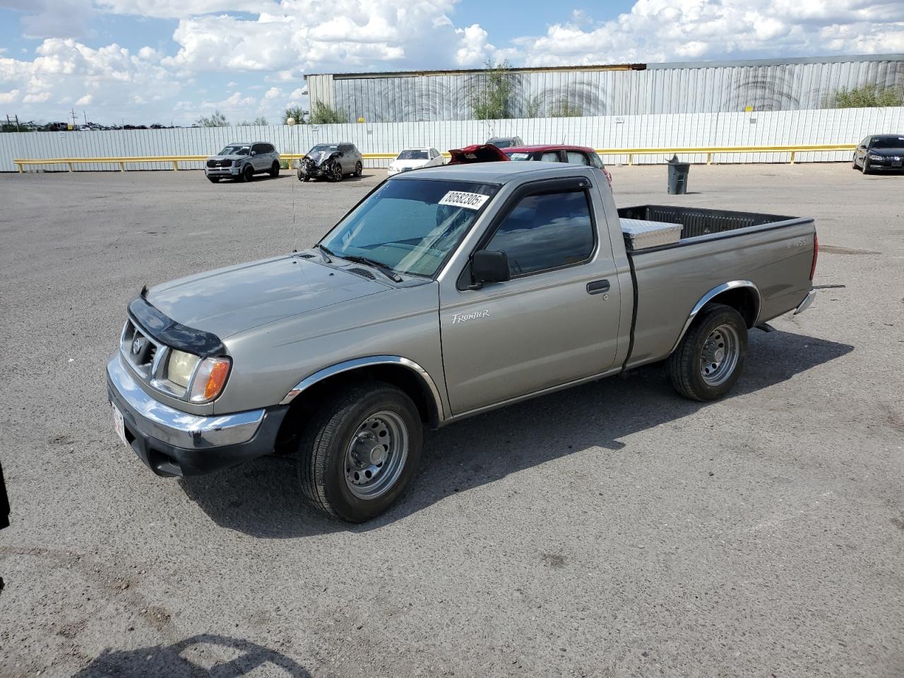 2000 Nissan Frontier Xe