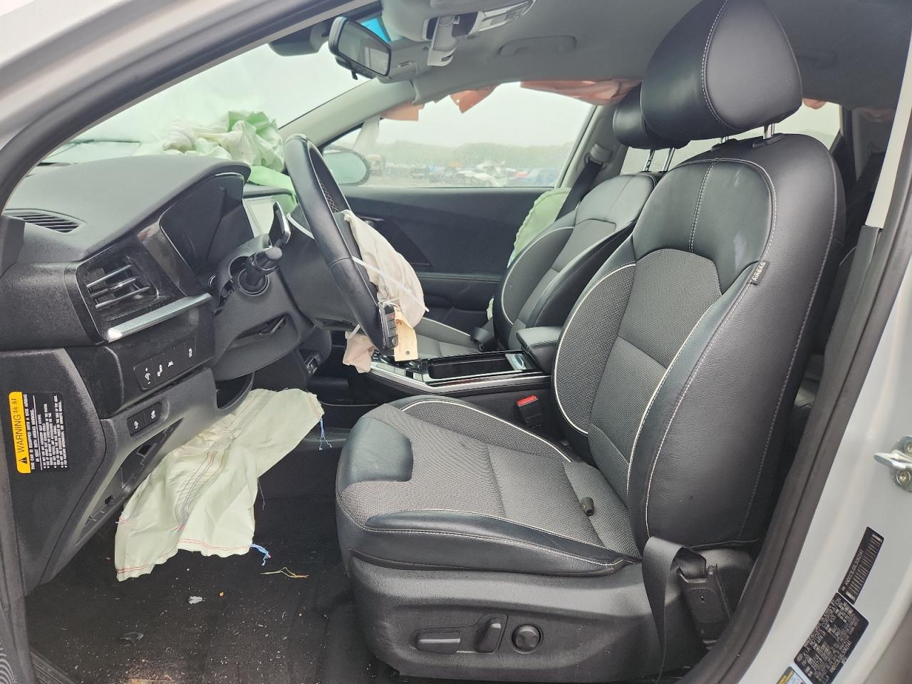 2020 Kia Niro Ex VIN: KNDCC3LGXL5062141 Lot: 83998335