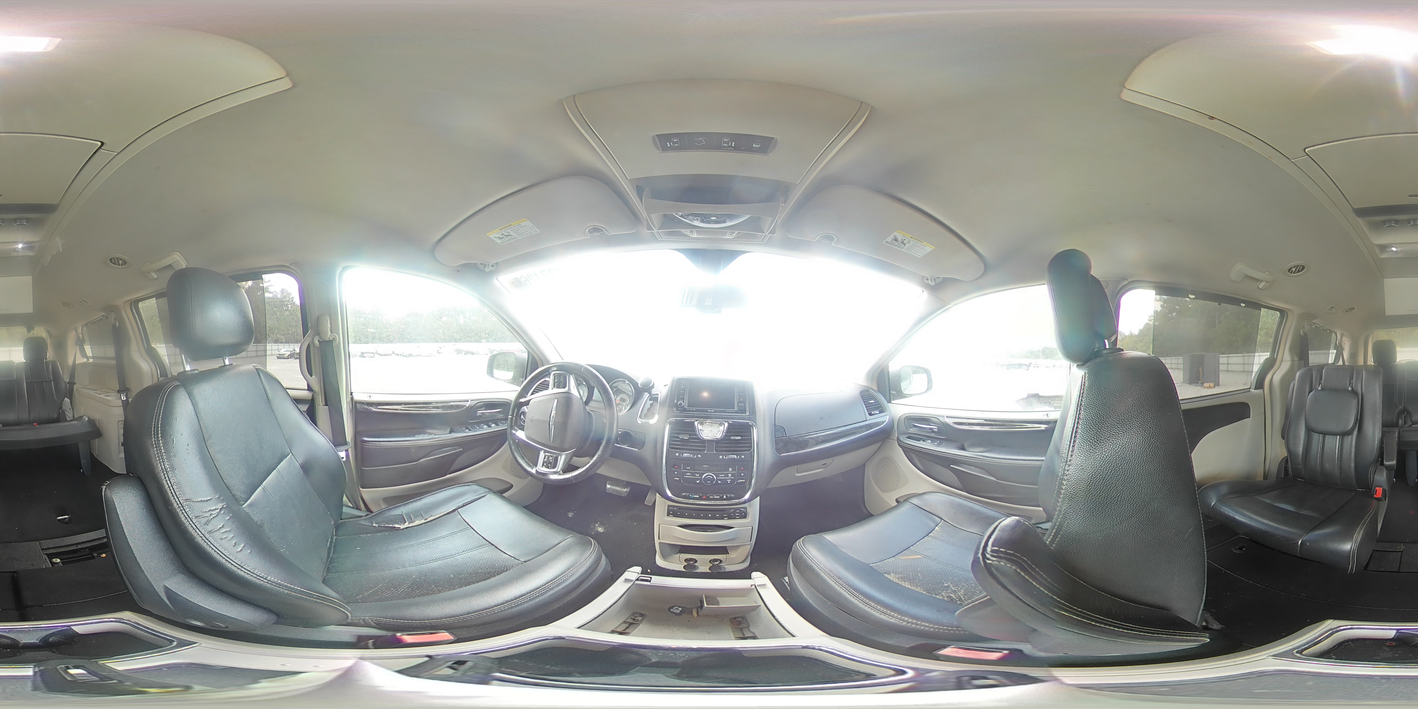 2011 Chrysler Town & Country Touring L VIN: 2A4RR8DG5BR604116 Lot: 81374265