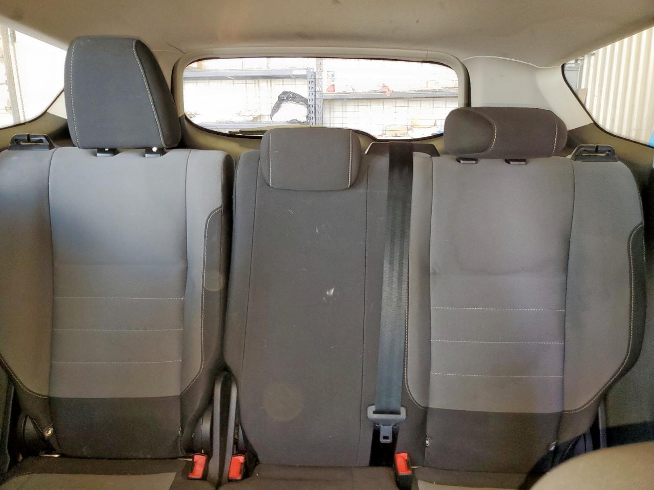 2017 Ford Escape S VIN: 1FMCU0F7XHUE04218 Lot: 71748885