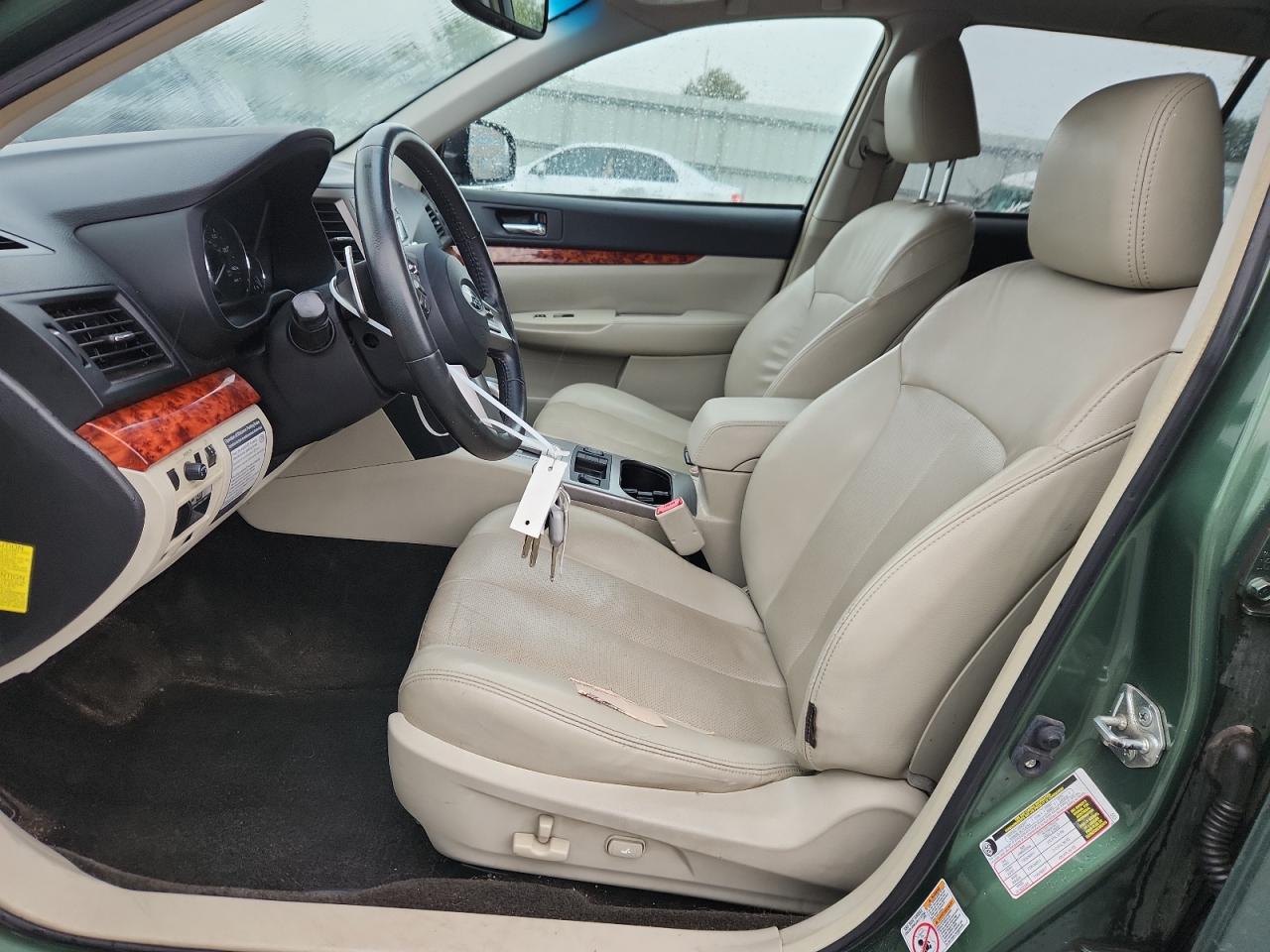 2011 Subaru Outback 2.5I Limited VIN: 4S4BRCKC2B3410173 Lot: 81635445