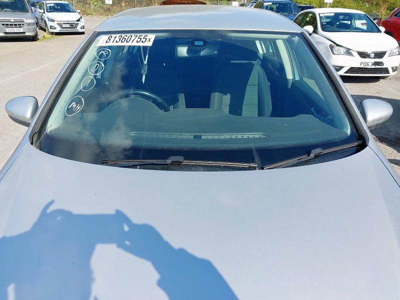 2011 VOLKSWAGEN GOLF 1.6 TDI 105 BLUEMOTION TECH MATCH 5DR