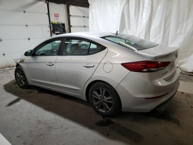  HYUNDAI ELANTRA 2017 Серебристый