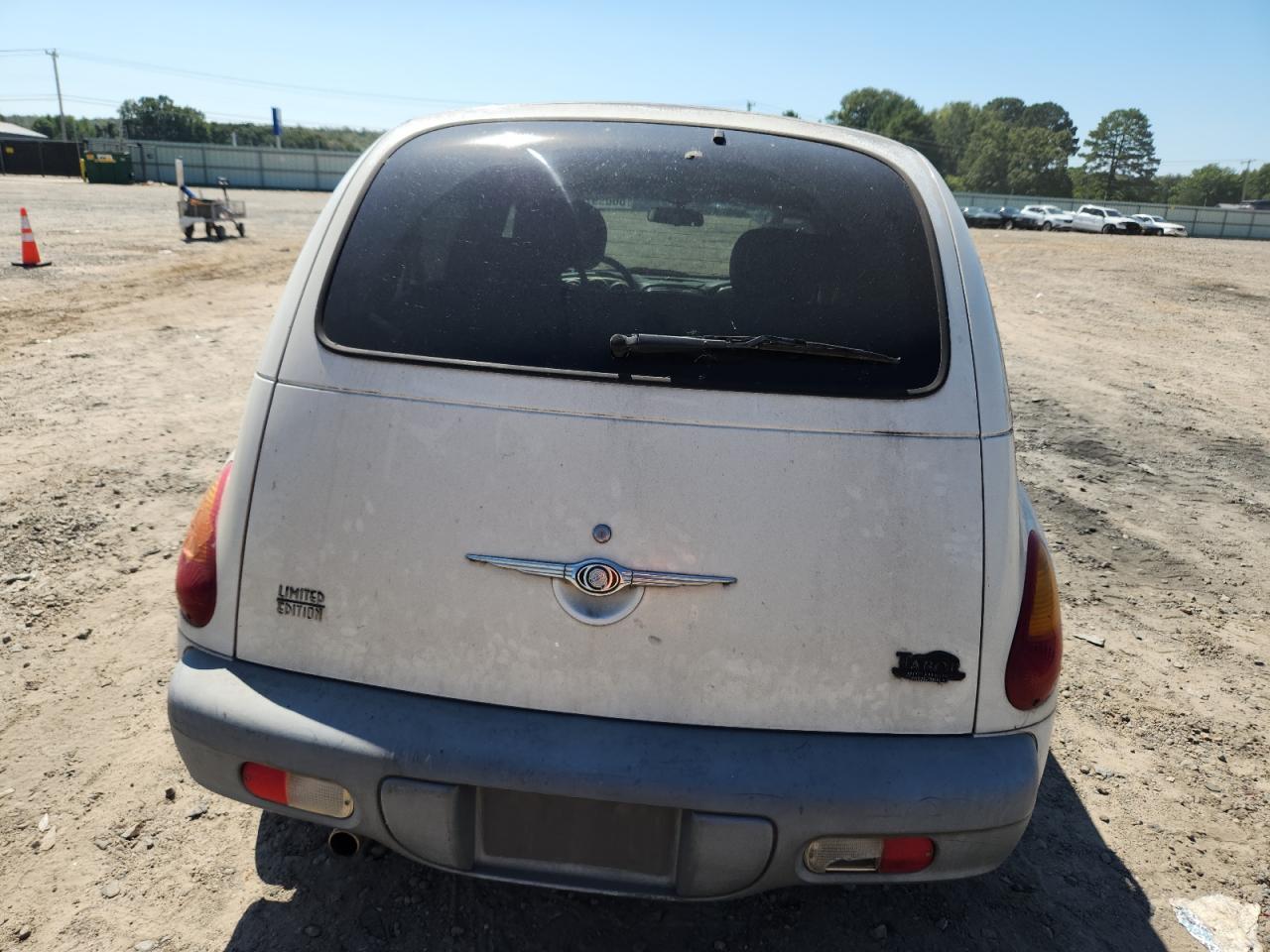 2002 Chrysler Pt Cruiser Limited VIN: 3C8FY68B32T266595 Lot: 80099705