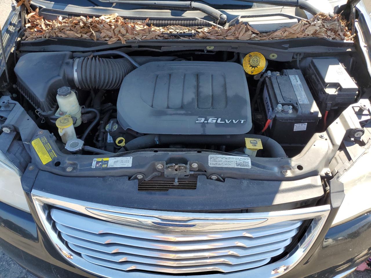 2014 Chrysler Town & Country Touring VIN: 2C4RC1BGXER435460 Lot: 71640135