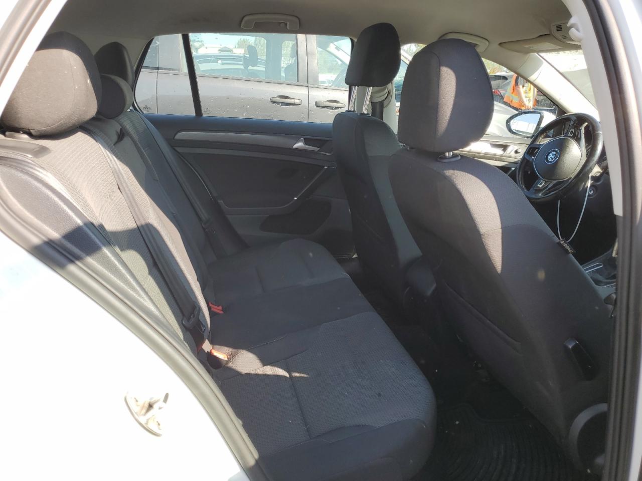 2019 Volkswagen Golf S VIN: 3VWG57AU2KM012870 Lot: 71675775