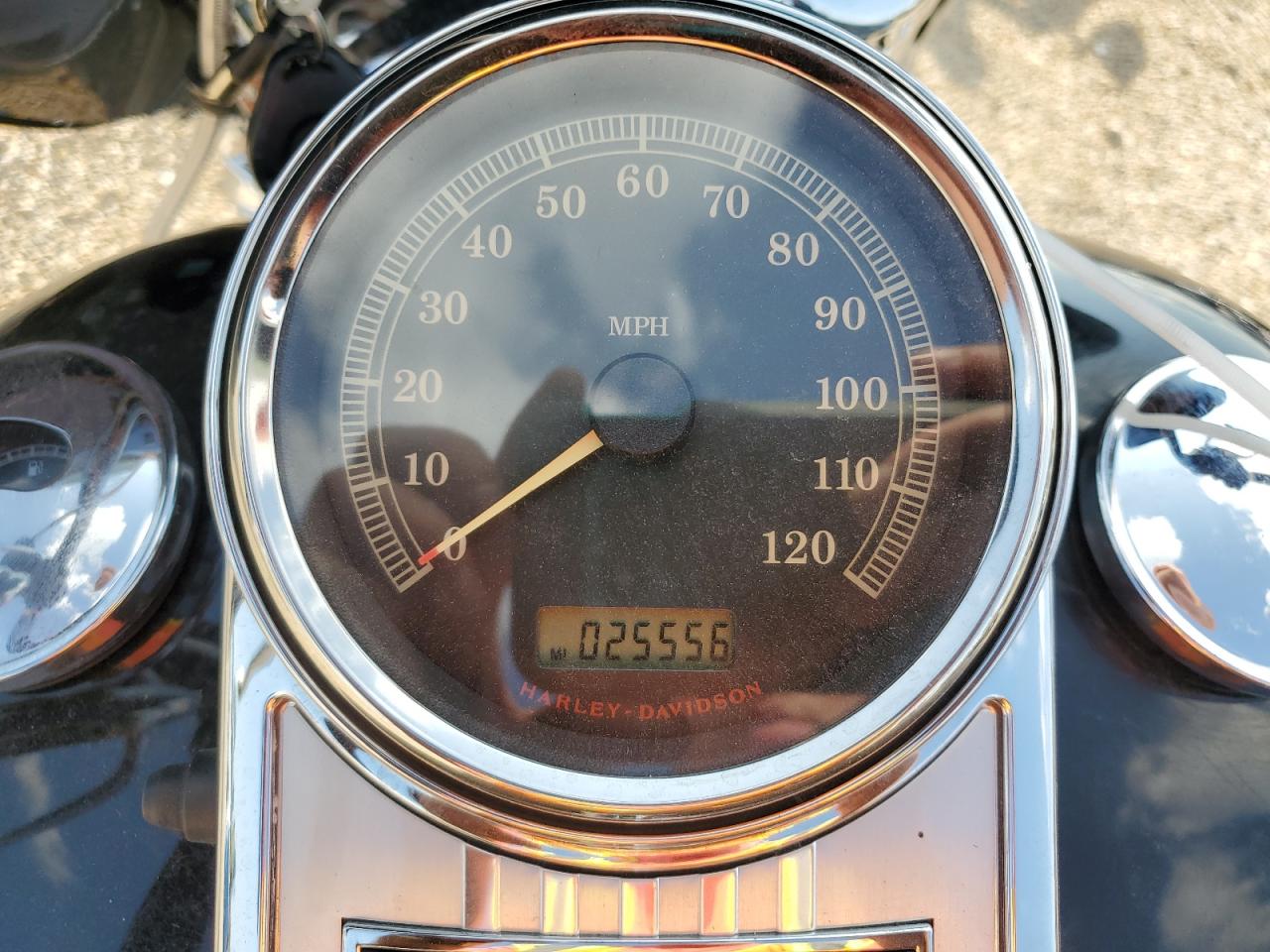 2008 Harley-Davidson Flhrc VIN: 1HD1FR4128Y690761 Lot: 80128995