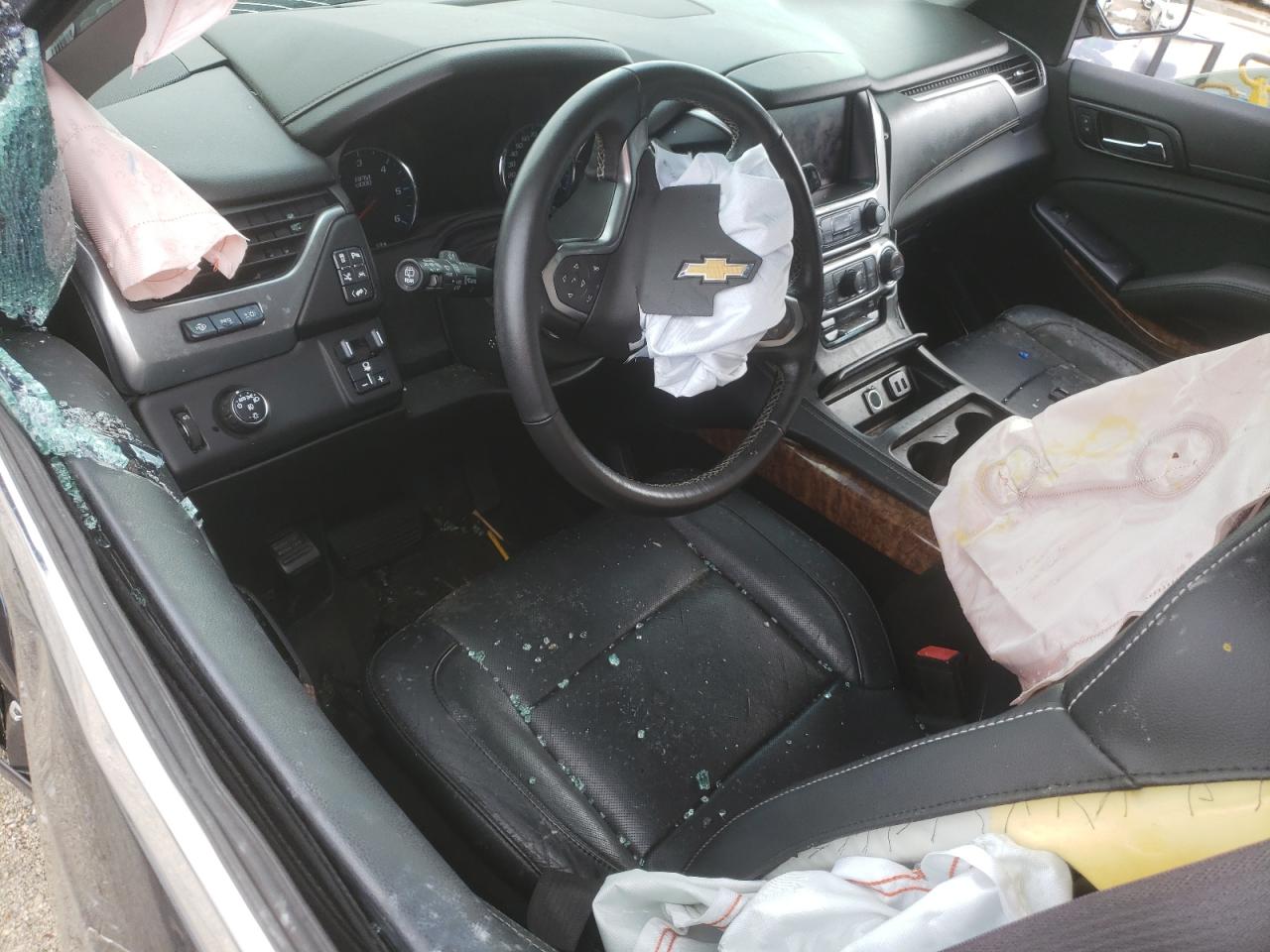 2017 Chevrolet Suburban C1500 Premier VIN: 1GNSCJKC3HR135033 Lot: 70958395