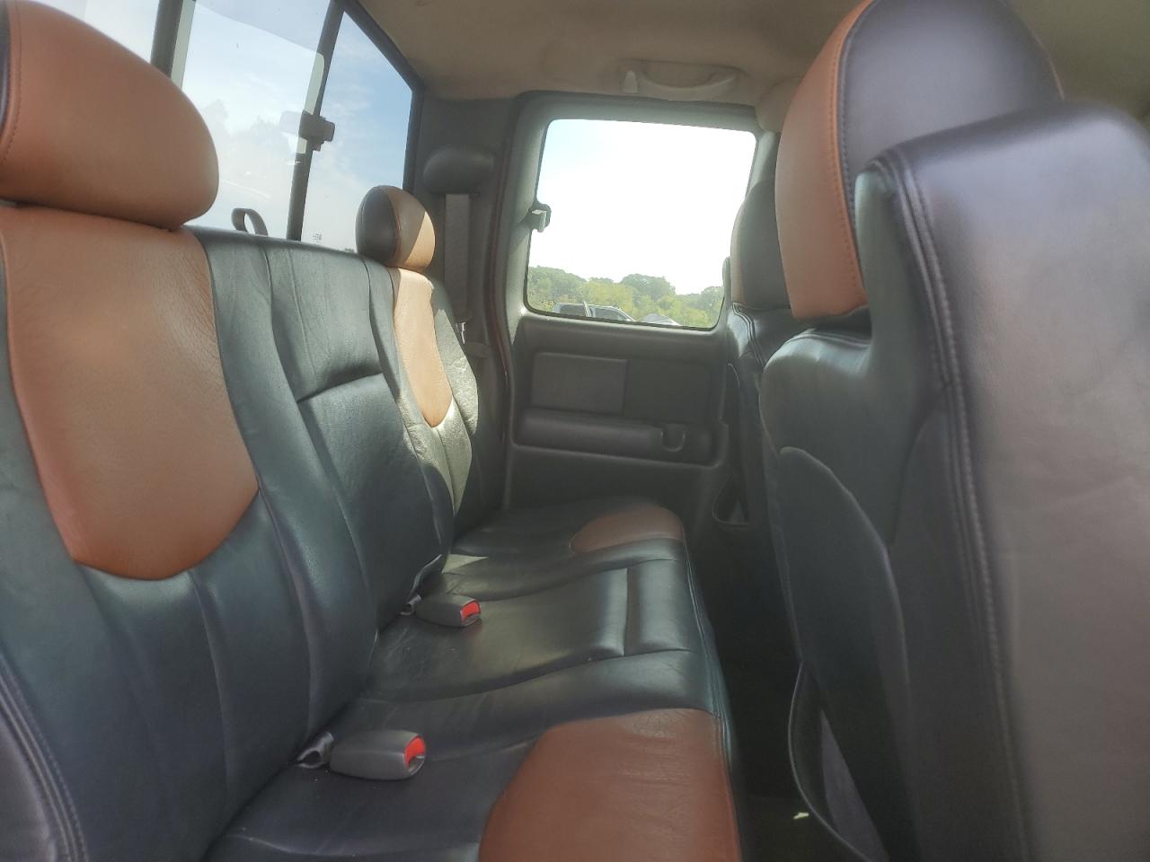 2004 Chevrolet Silverado K1500 VIN: 2GCEK19V141392453 Lot: 80825215