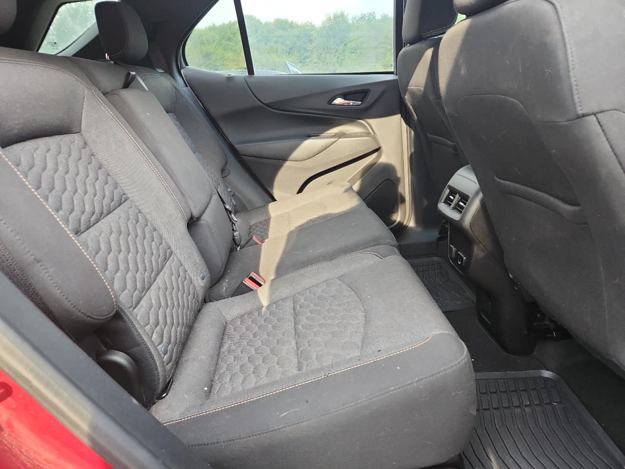 2018 Chevrolet Equinox Lt VIN: 2GNAXJEV6J6105765 Lot: 80897515