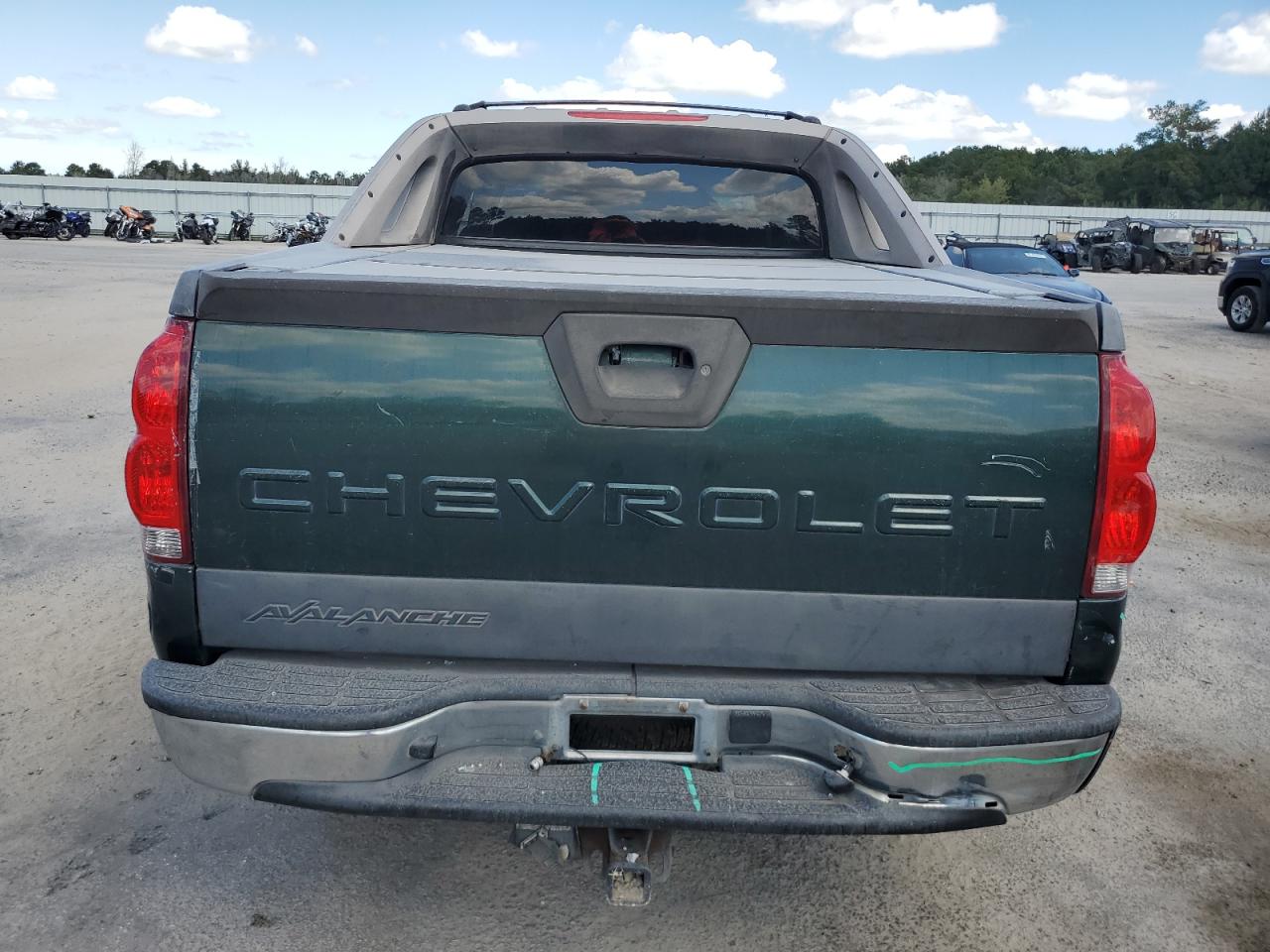 2003 Chevrolet Avalanche C1500 VIN: 3GNEC13T73G239674 Lot: 81622775