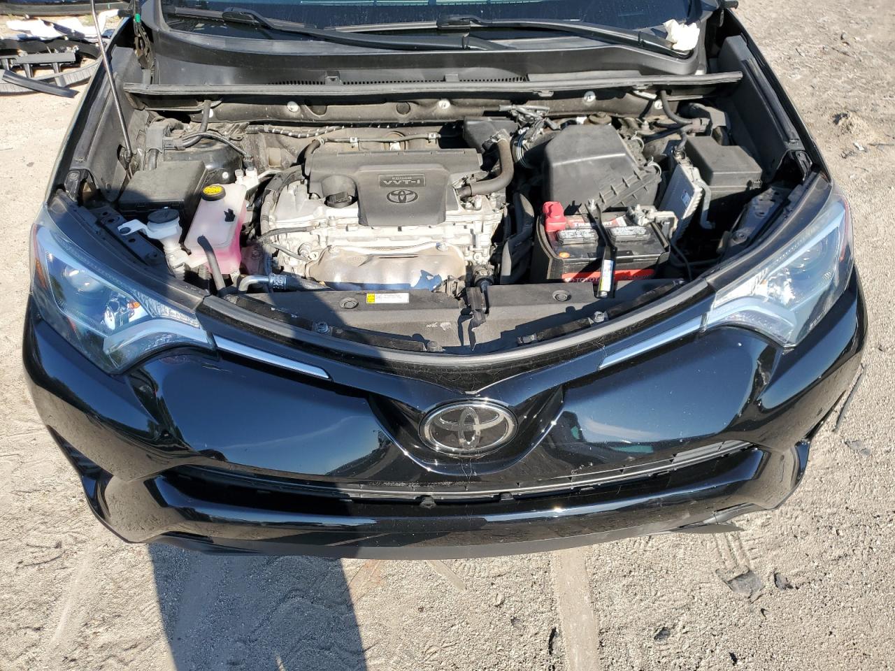 2017 Toyota Rav4 Le VIN: 2T3ZFREV8HW396152 Lot: 80940995