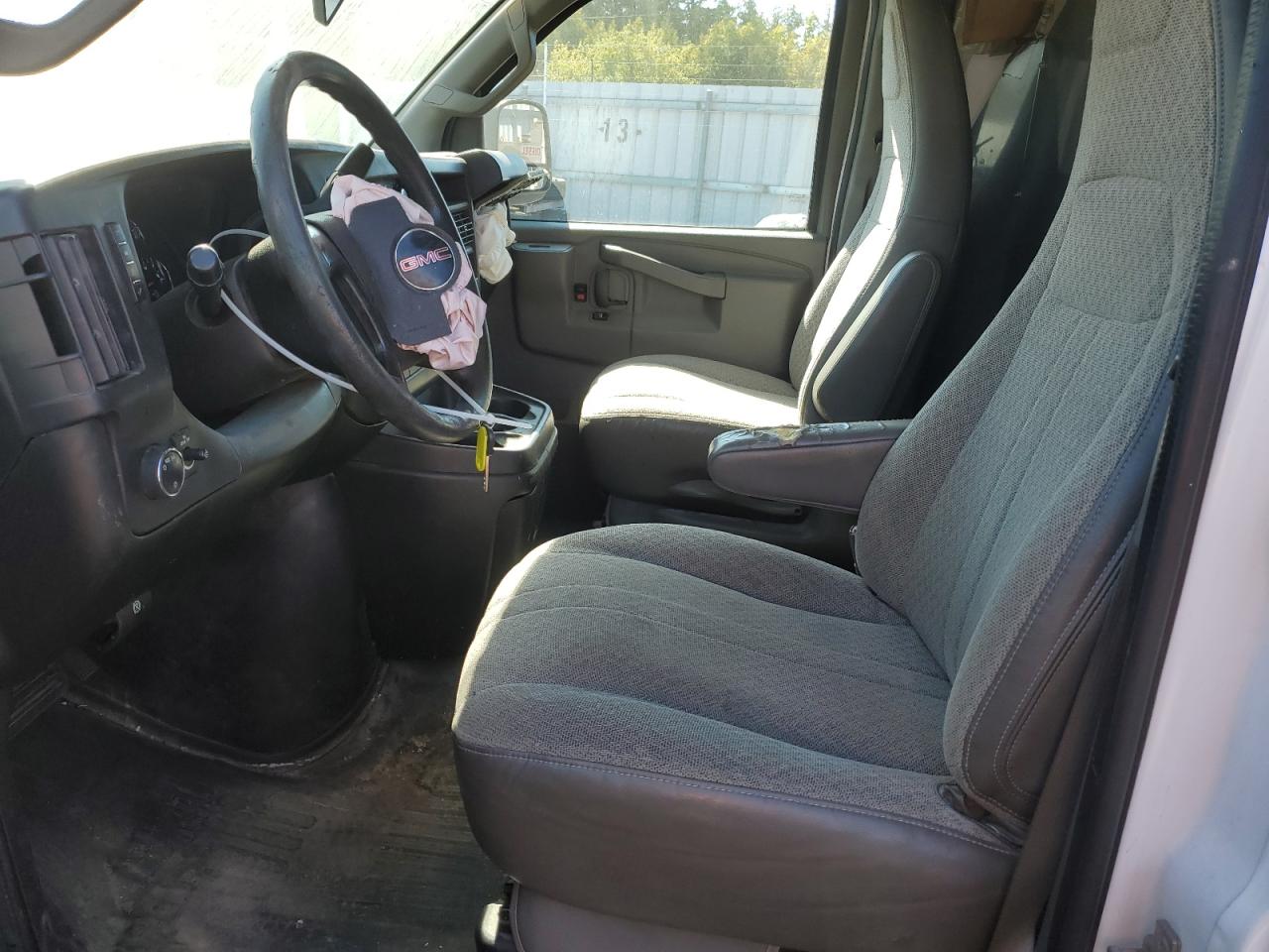 2016 GMC Savana G2500 VIN: 1GTW7AFF3G1266012 Lot: 80582585