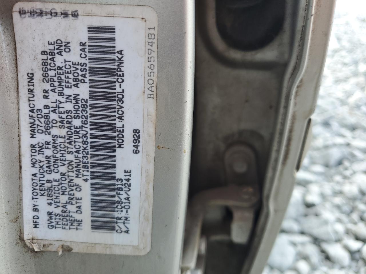 2003 Toyota Camry Le VIN: 4T1BE32K83U762382 Lot: 81790015