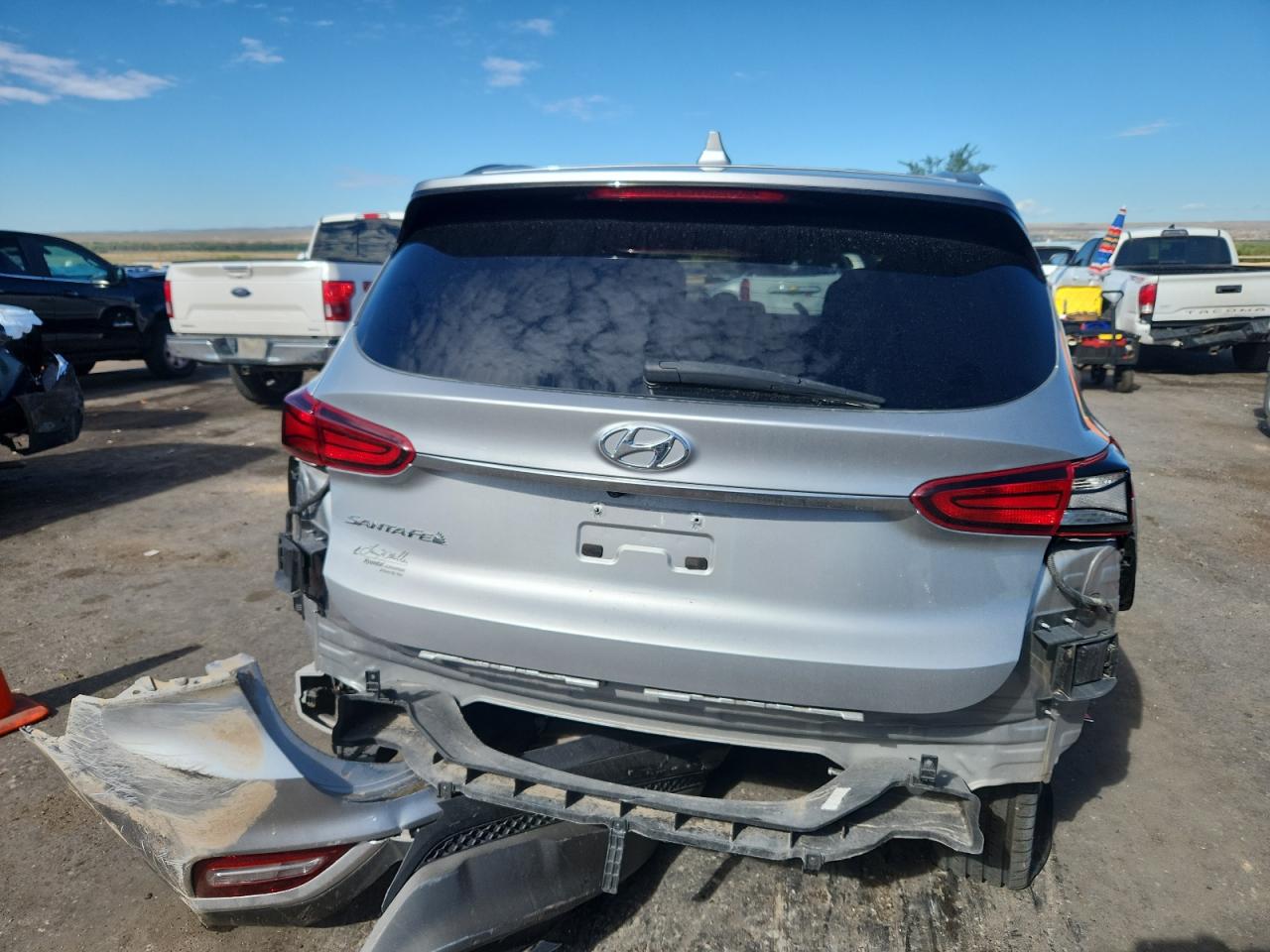 2020 Hyundai Santa Fe Sel VIN: 5NMS33AD9LH200026 Lot: 82117905