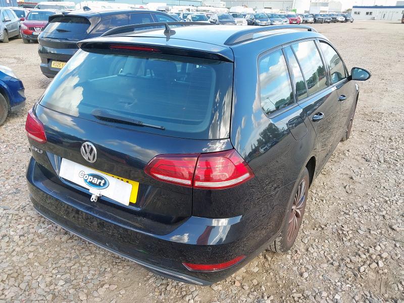 2018 VOLKSWAGEN GOLF SE NAVIGATION TDI BM 