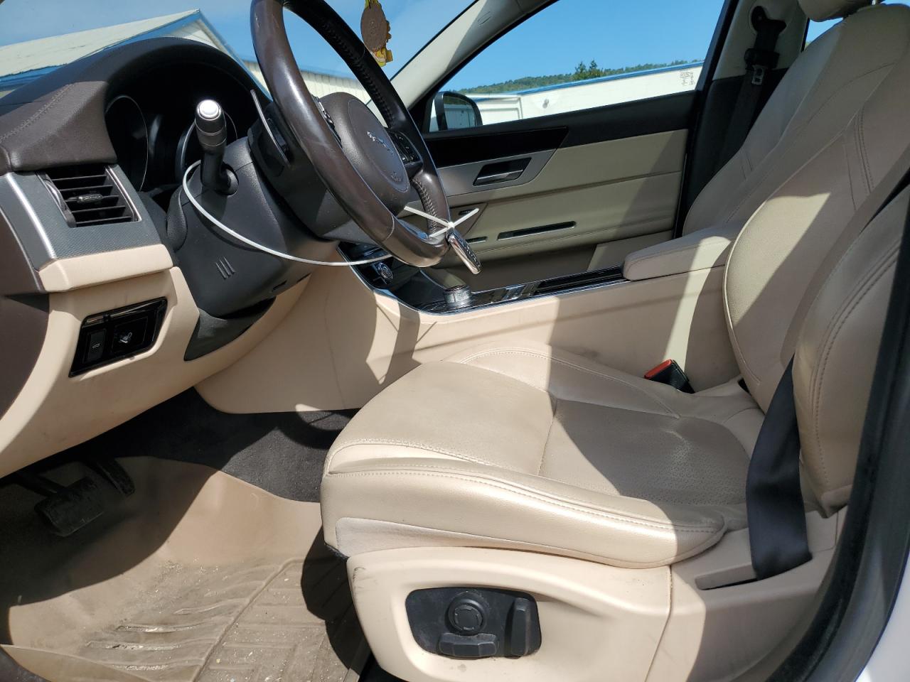 2016 Jaguar Xf Prestige VIN: SAJBK4BV4GCY15413 Lot: 72053945