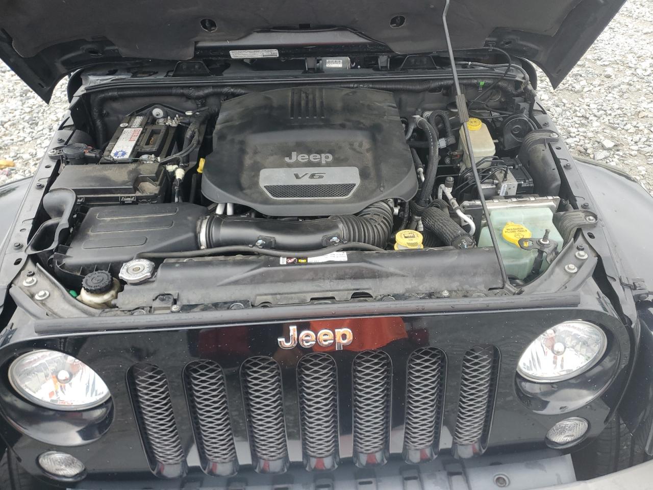 2014 Jeep Wrangler Unlimited Sahara VIN: 1C4BJWEG2EL142631 Lot: 84169635