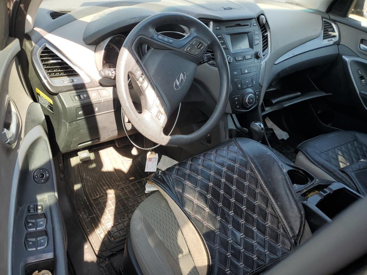 2016 Hyundai Santa Fe Se VIN: KM8SMDHF9GU151852 Lot: 84447605