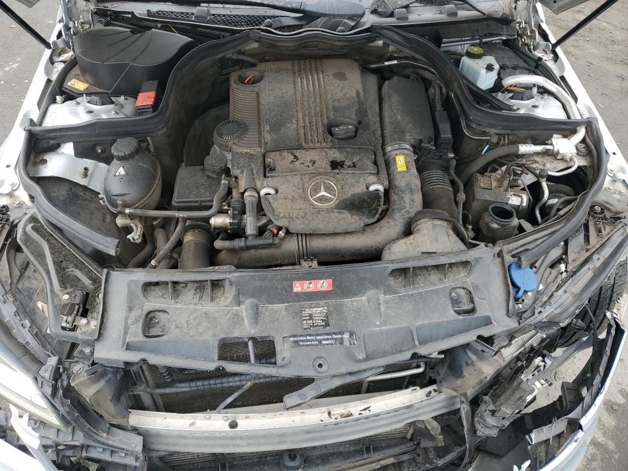 2014 Mercedes-Benz C 250 VIN: WDDGF4HB0EG242642 Lot: 71133555