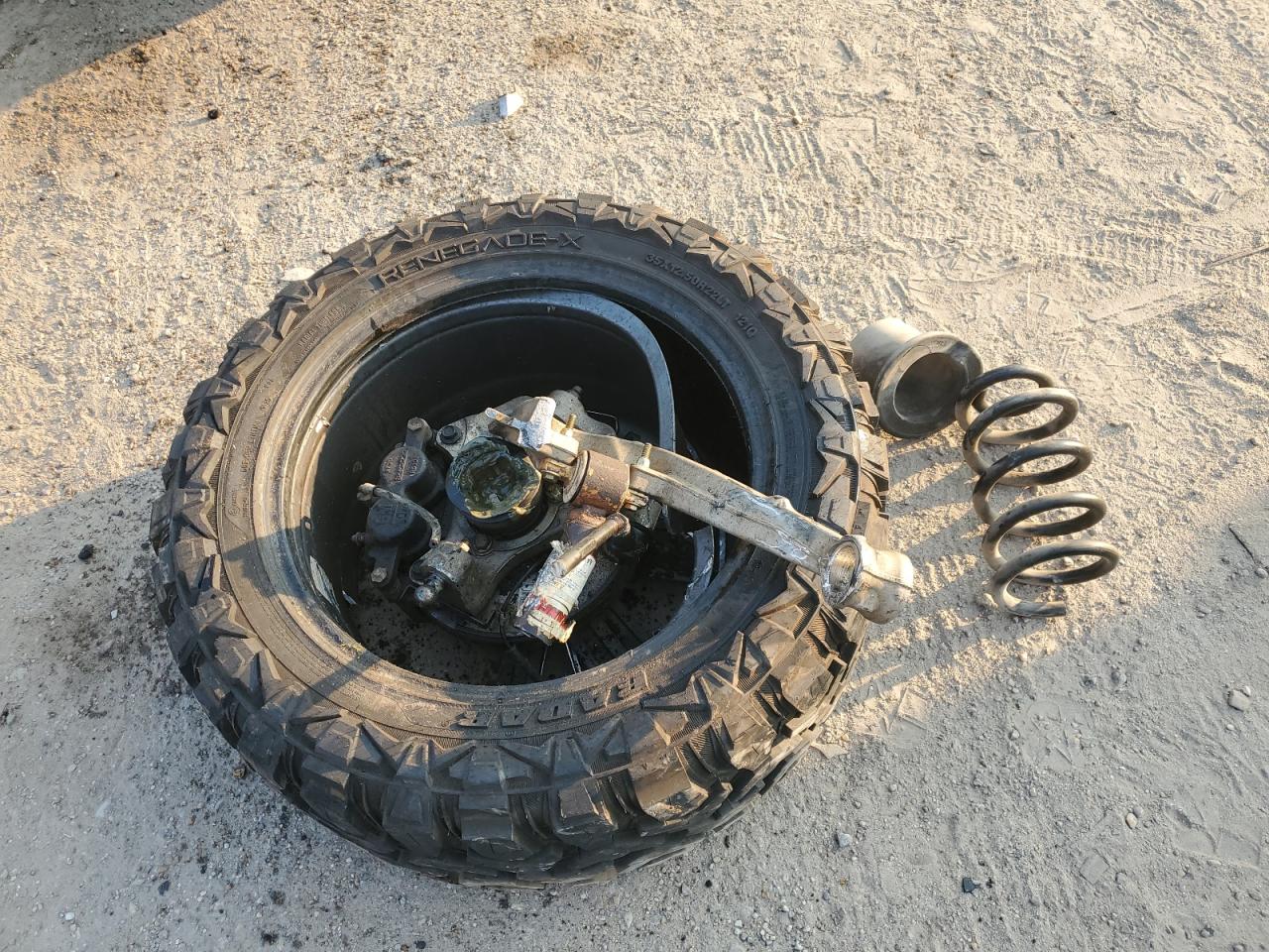 2014 GMC Sierra K1500 Slt VIN: 3GTU2VEC7EG143753 Lot: 81228355