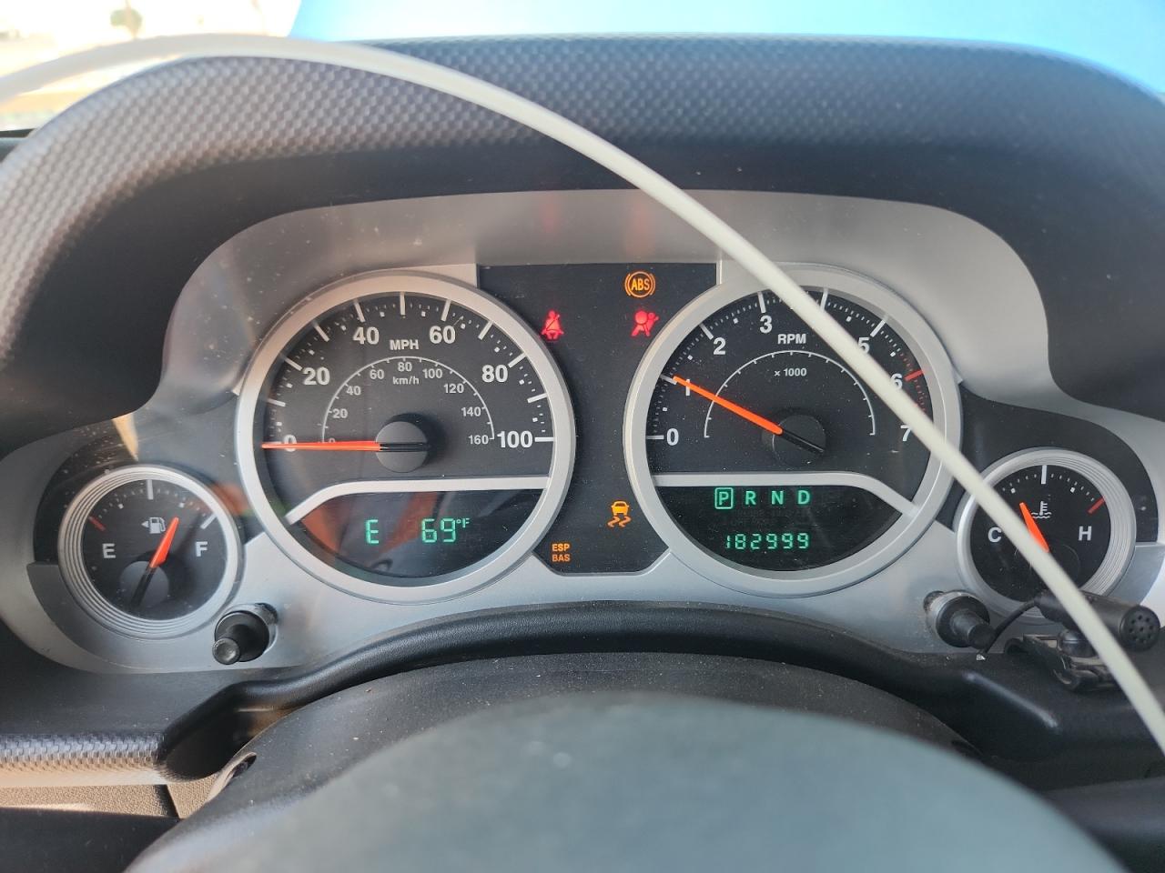 2010 Jeep Wrangler Sport VIN: 1J4AA2D18AL160492 Lot: 71610015