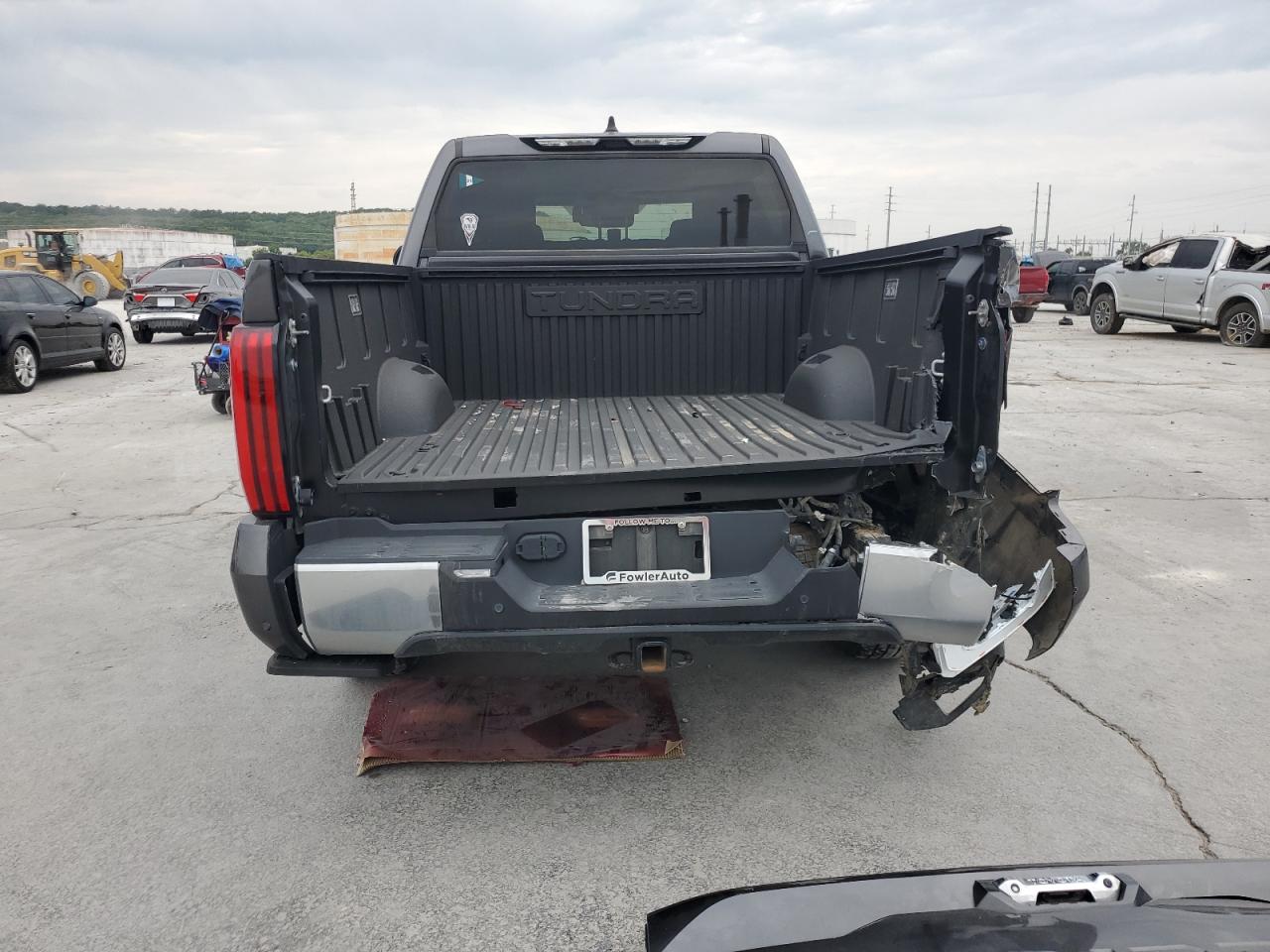 2024 Toyota Tundra Crewmax Limited VIN: 5TFJA5DB1RX160967 Lot: 71804615