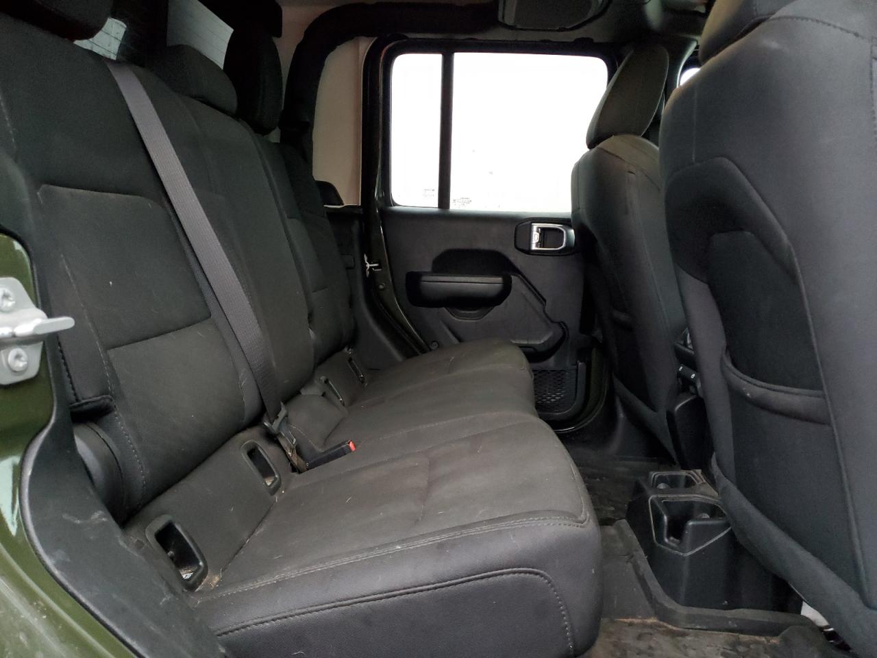 2022 Jeep Gladiator Sport VIN: 1C6HJTAG6NL135672 Lot: 81495115