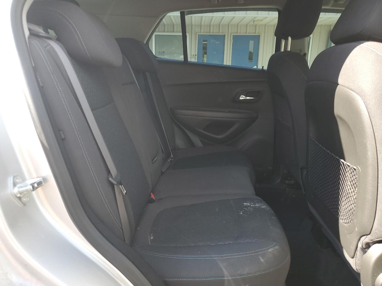 2016 Chevrolet Trax Ls VIN: KL7CJKSB8GB516901 Lot: 81770905