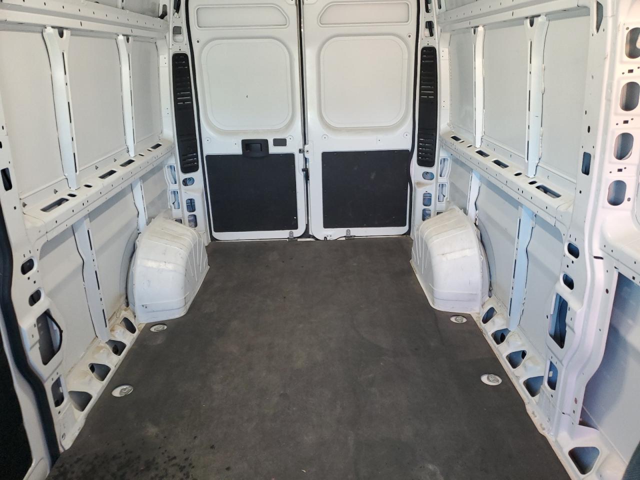 2025 Ram Promaster 2500 2500 High VIN: 3C6LRVDG5SE509509 Lot: 70899055