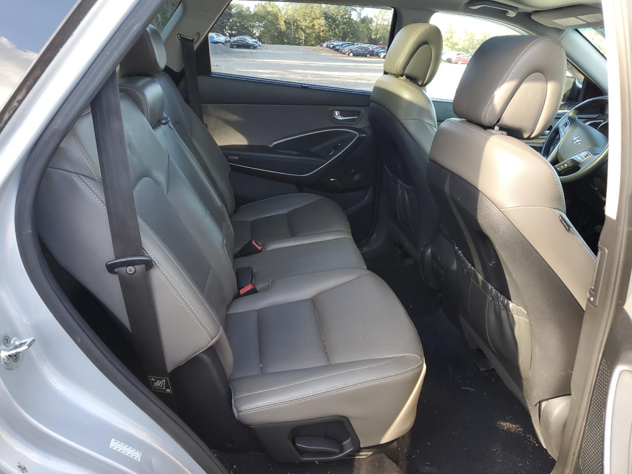 2017 Hyundai Santa Fe Se Ultimate VIN: KM8SR4HF0HU181986 Lot: 84220585