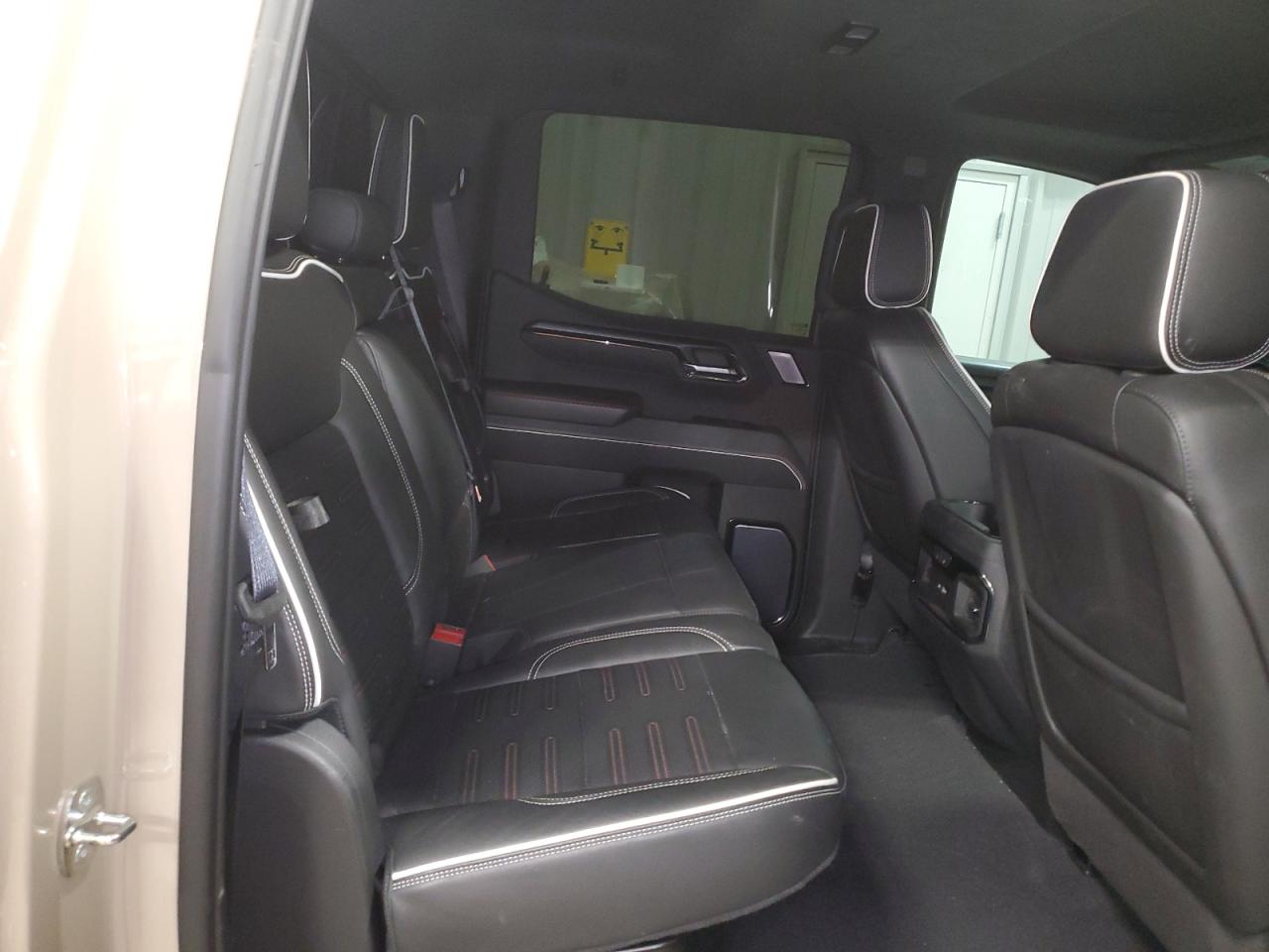 2023 GMC Sierra K1500 At4X VIN: 3GTUUFELXPG126982 Lot: 70182795