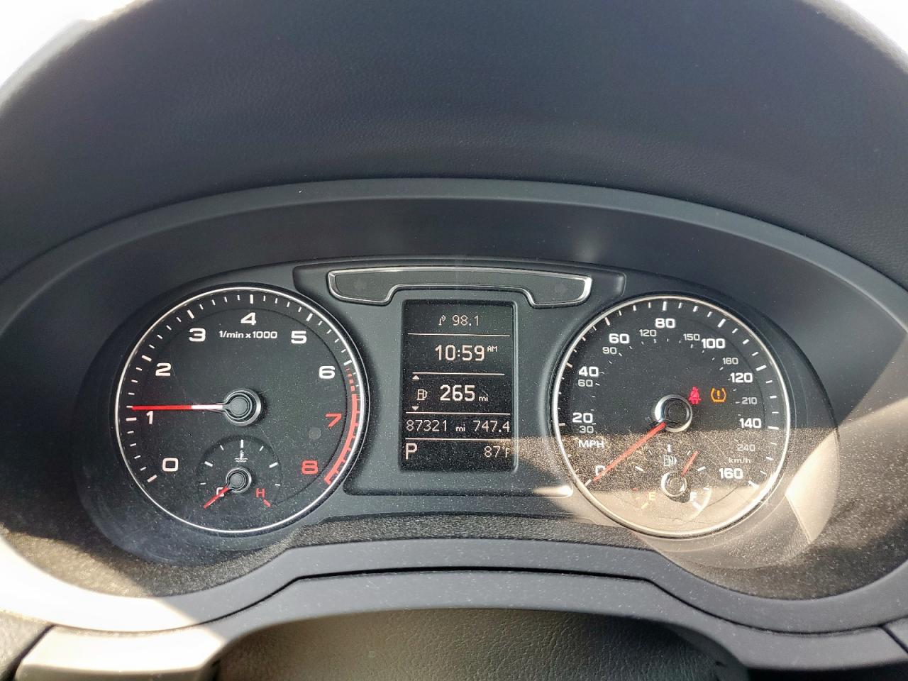 2018 Audi Q3 Premium VIN: WA1ECCFS9JR017913 Lot: 80957315