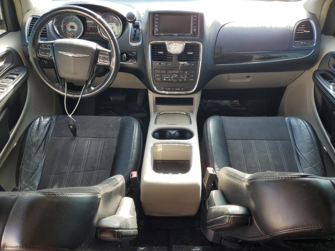 2014 Chrysler Town & Country Touring L VIN: 2C4RC1CG7ER413494 Lot: 71007325