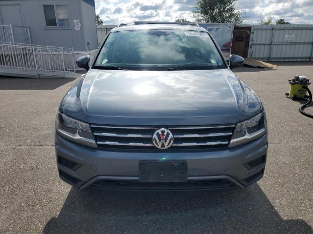  VOLKSWAGEN TIGUAN 2021 Серый