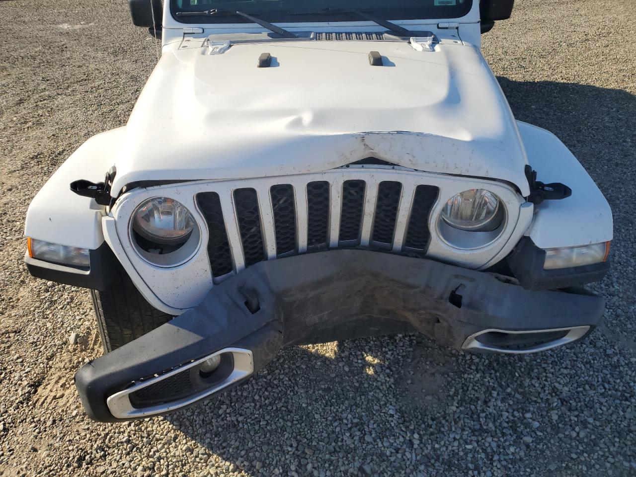 2020 Jeep Gladiator Overland VIN: 1C6HJTFG6LL174655 Lot: 84394565
