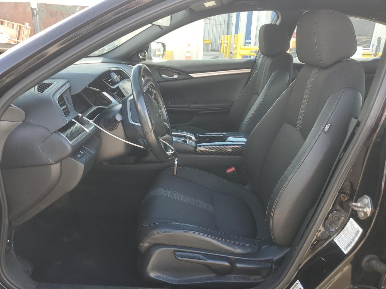 2019 Honda Civic Sport VIN: 2HGFC2F86KH529348 Lot: 80743875