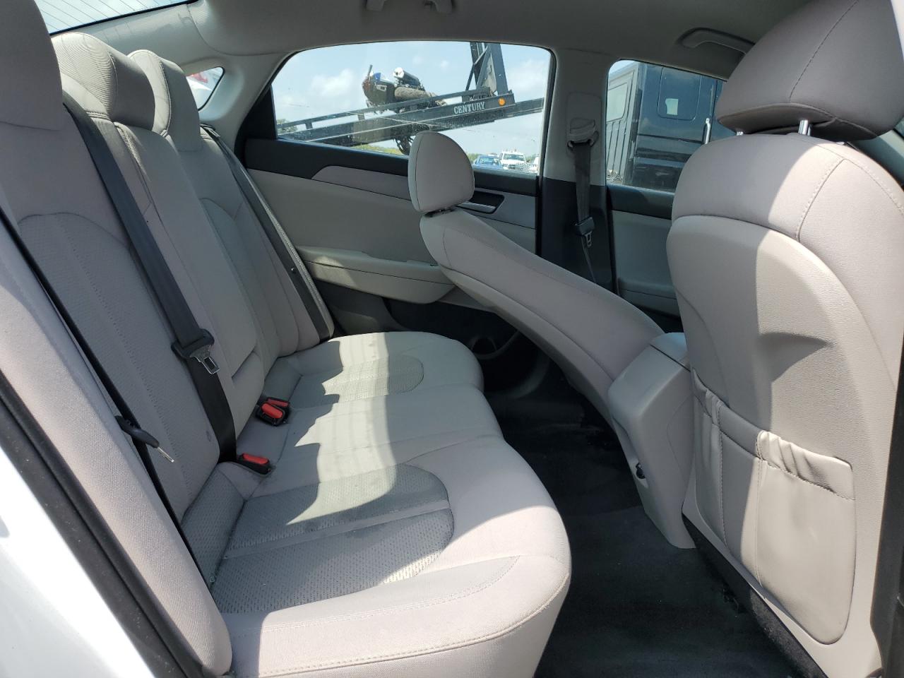 2018 Hyundai Sonata Eco VIN: 5NPE24AAXJH708372 Lot: 70682025