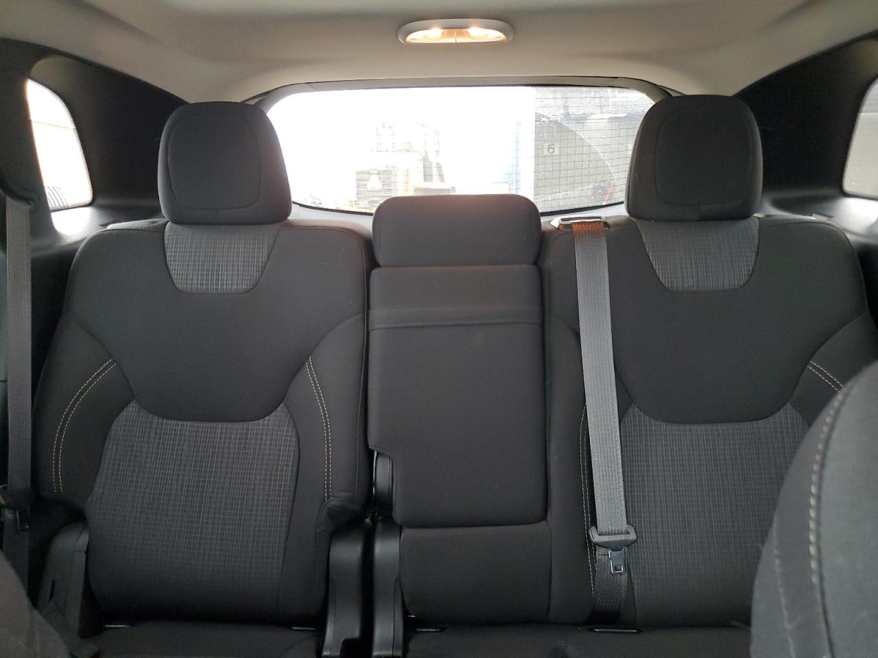 2015 Jeep Cherokee Latitude VIN: 1C4PJMCS3FW605846 Lot: 80057075