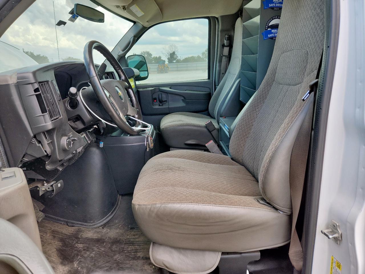 2015 Chevrolet Express G3500 VIN: 1GCZGUCG4F1273545 Lot: 84006205