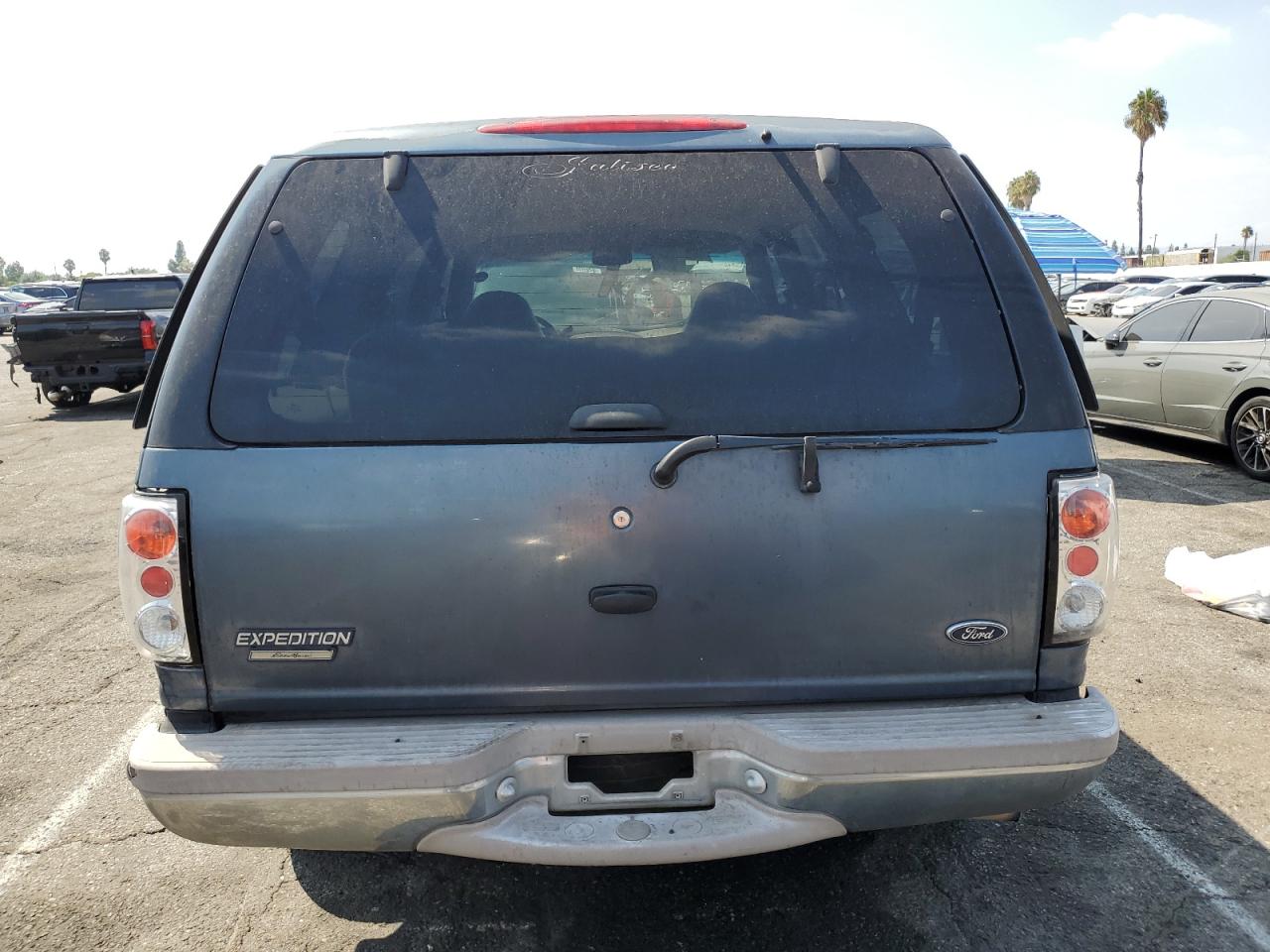 1998 Ford Expedition VIN: 1FMRU17L4WLB63318 Lot: 80390725