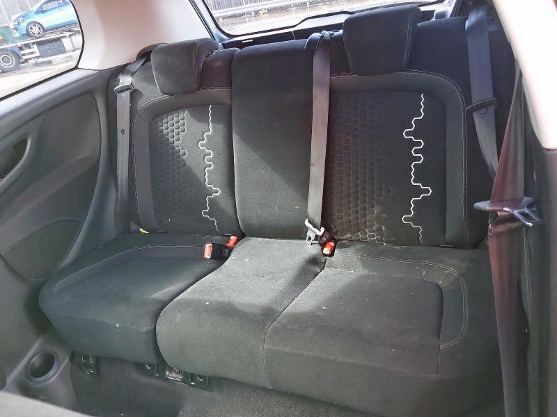 2014 FIAT PUNTO EASY 
