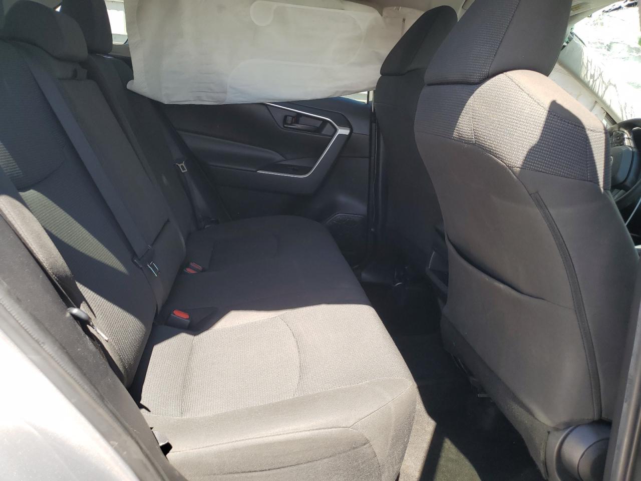 2021 Toyota Rav4 Le VIN: 2T3K1RFV2MC172398 Lot: 81909995