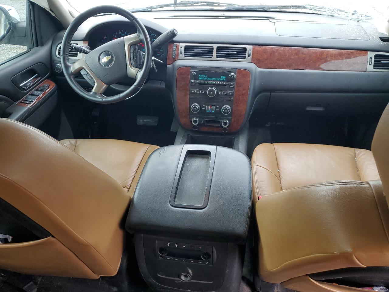 2013 Chevrolet Suburban K1500 Ls VIN: 1GNSKHE71DR145404 Lot: 70816835