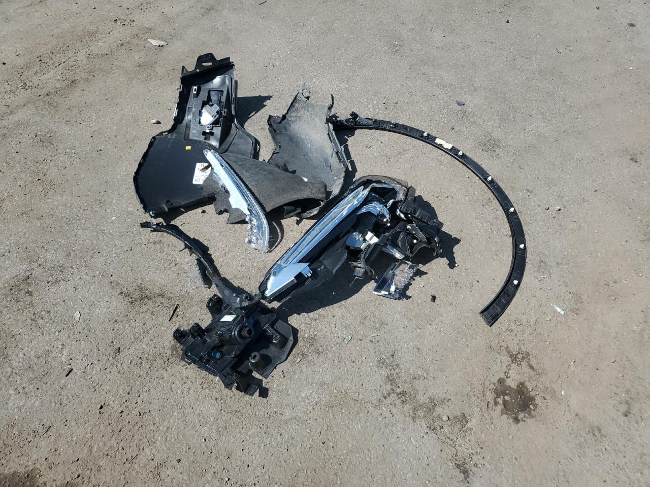 2022 Cadillac Xt5 Premium Luxury VIN: 1GYKNCRSXNZ181301 Lot: 83809275