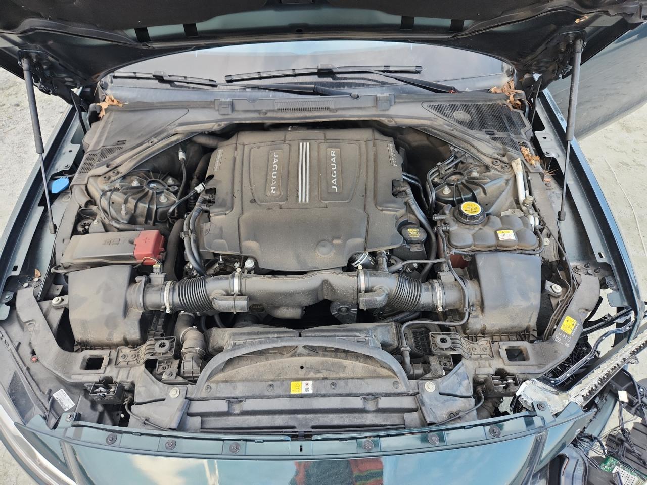 2017 Jaguar Xf Premium VIN: SAJBD4BV3HCY35583 Lot: 71445375