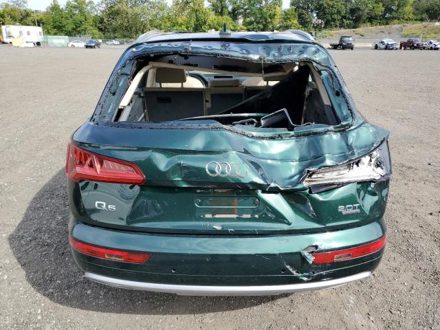  AUDI Q5 2018 Зеленый