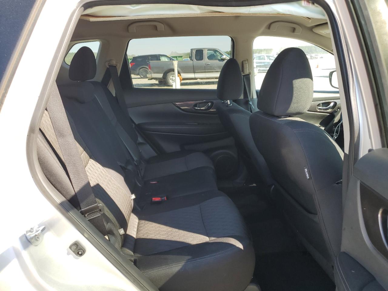 2018 Nissan Rogue S VIN: 5N1AT2MTXJC800036 Lot: 80459335